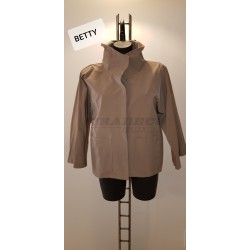 04419_BETTY